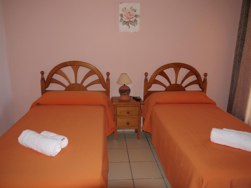 Hotel Rasil Cuenca  Kültér fotó